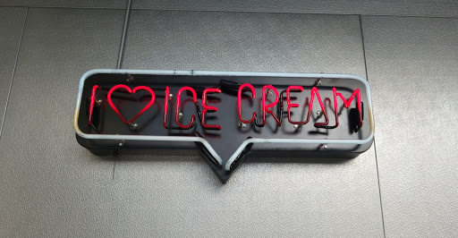 Ice Cream Shop «Milkjam Creamery», reviews and photos, 2743 Lyndale Ave S, Minneapolis, MN 55408, USA