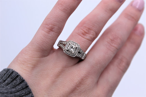 Pawn Shop «Bayou Pawn & Jewelry 3», reviews and photos, 9522 Main St, Zachary, LA 70791, USA