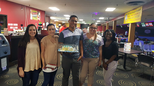 Bowling Alley «AMF Auburn Lanes», reviews and photos, 101 Southbridge St, Auburn, MA 01501, USA