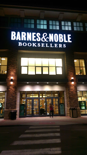 Book Store «Barnes & Noble», reviews and photos, 3195 28th St SE, Grand Rapids, MI 49512, USA