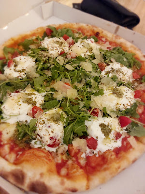Food truck camion Pizzas LASSAMOROSSO à Perpignan
