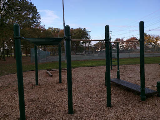 Park «Memorial Field Park», reviews and photos, 46 Lower Rd, Linden, NJ 07036, USA