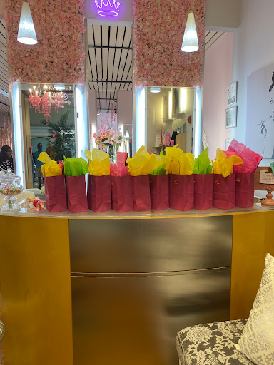 Day Spa «Prissy Missy Spa», reviews and photos, 129 Weston Rd, Weston, FL 33326, USA