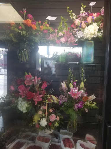 Florist «Buds & Blooms», reviews and photos, 405 Auburn Way N, Auburn, WA 98002, USA
