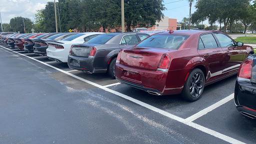 Car Dealer «Dodge Chrysler Jeep of Winter Haven», reviews and photos, 299 Cypress Gardens Blvd, Winter Haven, FL 33880, USA