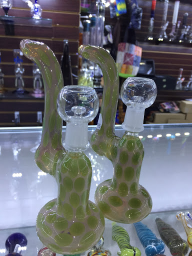 Tobacco Shop «Nirvana smoke shop», reviews and photos, 215 N Carroll Blvd, Denton, TX 76201, USA