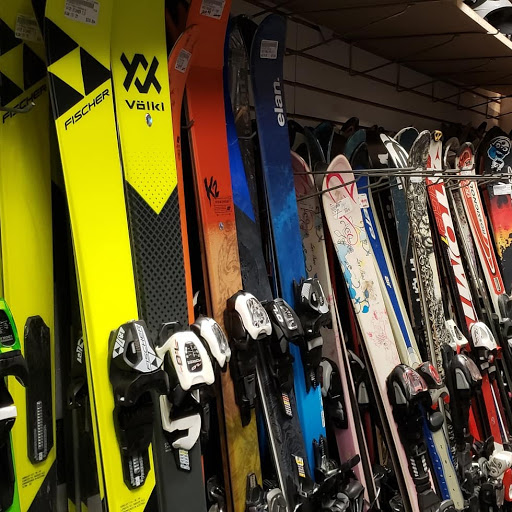 Sporting Goods Store «Play It Again Sports», reviews and photos, 15 S Main St, West Hartford, CT 06107, USA