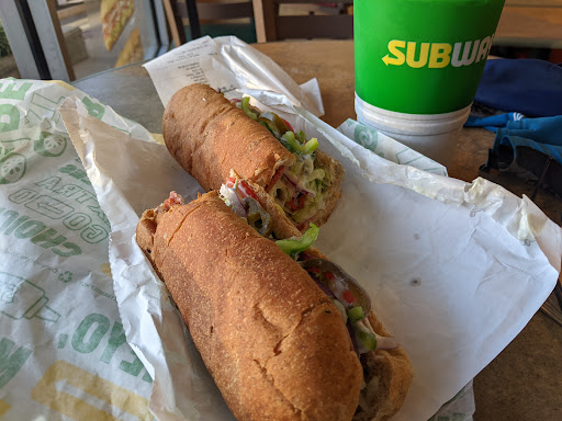 Shopping Mall «Woodmoor Shopping Center», reviews and photos, 10115 Colesville Rd, Silver Spring, MD 20901, USA