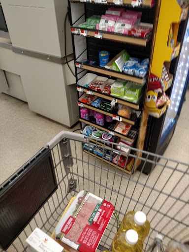 Grocery Store «Stop & Shop», reviews and photos, 10 Pitkin Rd, Vernon, CT 06066, USA