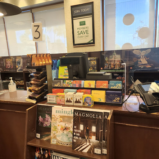 Barnes & Noble image