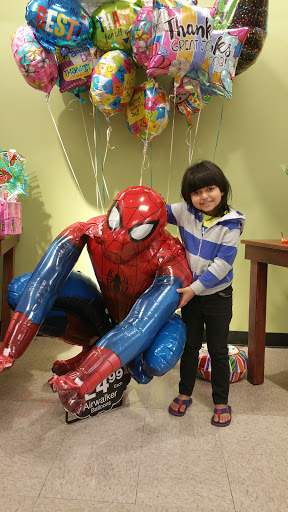 Grocery Store «Kroger», reviews and photos, 28250 Dequindre Rd, Warren, MI 48092, USA