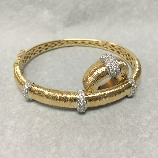 Jewelry Designer «The Jewelry Store», reviews and photos, 3601 E 29th St, Bryan, TX 77802, USA