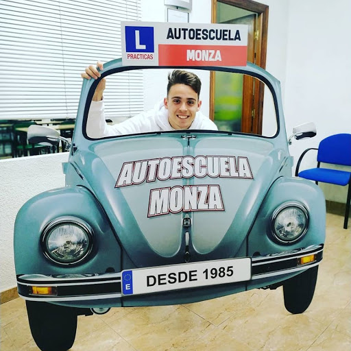 Autoescuela Monza en Elche provincia Alicante