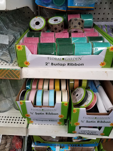 Dollar Store «Dollar Tree», reviews and photos, 5918 Middlebelt Rd, Garden City, MI 48135, USA