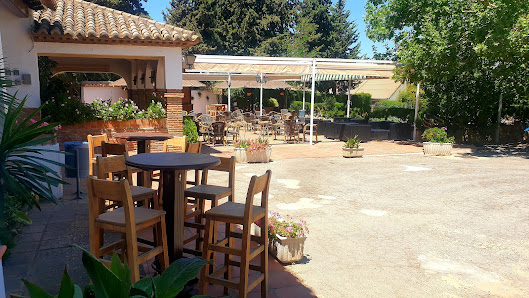 Club Social Fuentemora Cam. Fuente Mora, 30, 29200 Antequera, Málaga, España