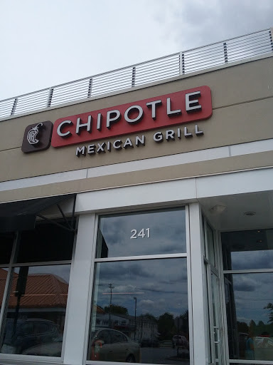 Mexican Restaurant «Chipotle Mexican Grill», reviews and photos, 241 Pottstown Pike, Exton, PA 19341, USA