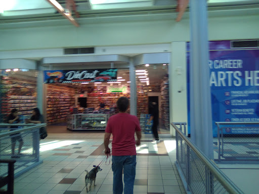 Harkins Theatres Moreno Valley 16 image