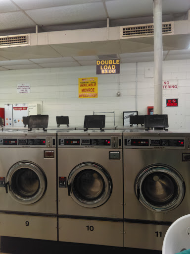 Laundromat «Monroe Speed Wash», reviews and photos, 128 Poplar St, Williamstown, NJ 08094, USA