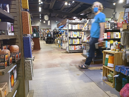 Book Store «Changing Hands Bookstore», reviews and photos, 300 W Camelback Rd, Phoenix, AZ 85013, USA