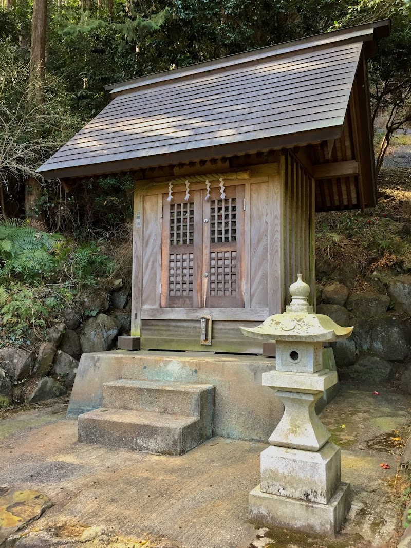 水神社