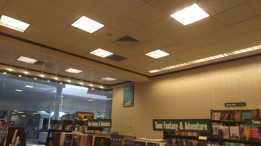 Book Store «Barnes & Noble», reviews and photos, 82 Providence Hwy, East Walpole, MA 02032, USA