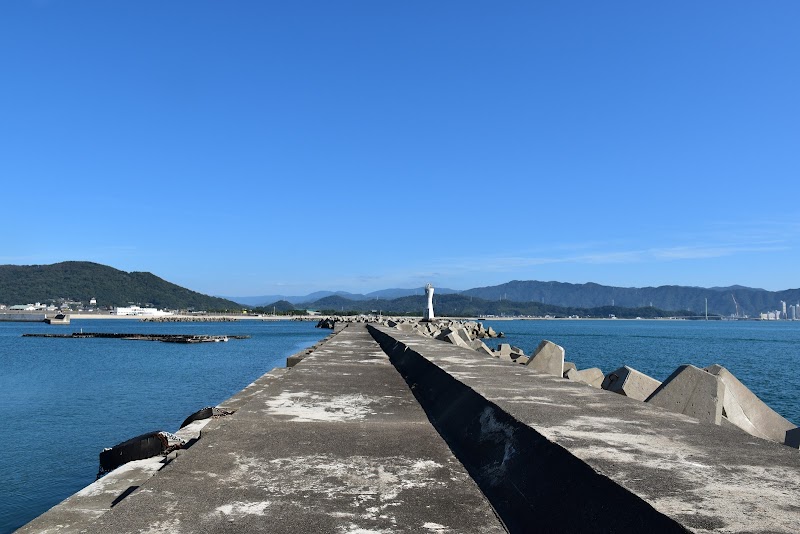 和歌浦漁港防波堤