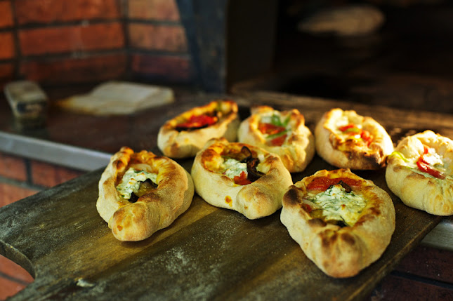 Opinii despre Πεϊνιρλί Ιωνίας în Αθήνα - Αρτοποιείο