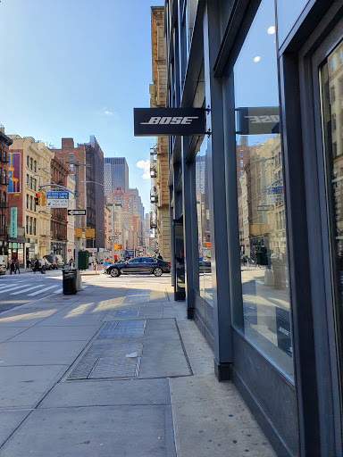 Home Audio Store «Bose Showcase Store», reviews and photos, 465 Broadway, New York, NY 10013, USA