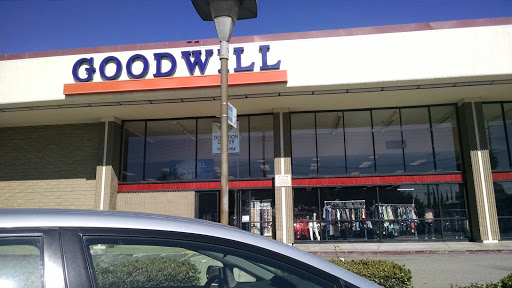 Store «Goodwill», reviews and photos, 17 Las Tunas Dr, Arcadia, CA 91006, USA