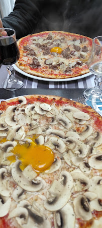 Pizza du Restaurant italien Pizzeria La Valleta à Villeneuve-sur-Bellot - n°10