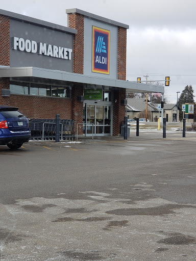 Supermarket «ALDI», reviews and photos, 2575 Lincoln Way, Clinton, IA 52732, USA