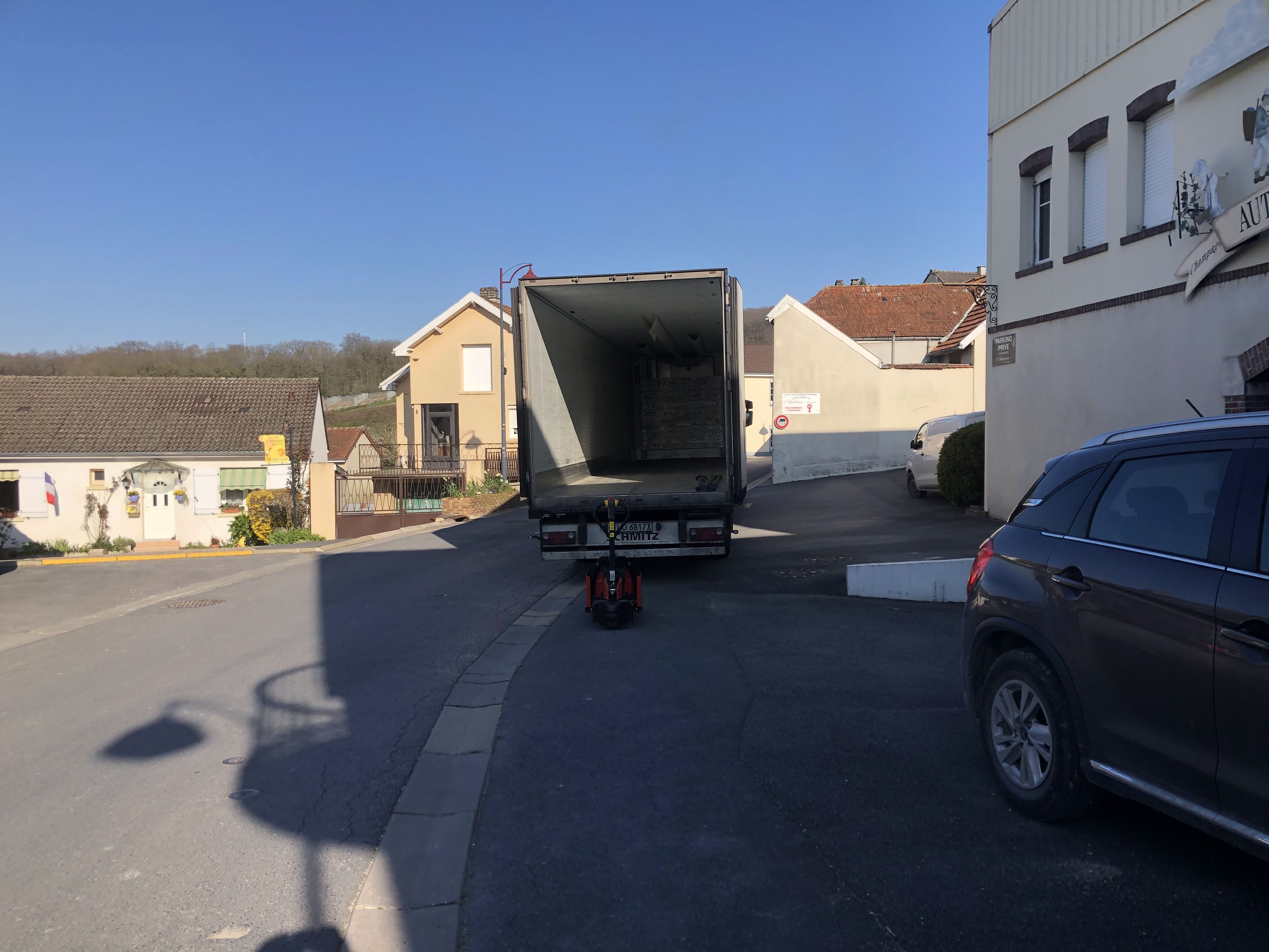 Photo n° 5 de l'avis de Laser.a fait le 28/03/2020 à 23:14