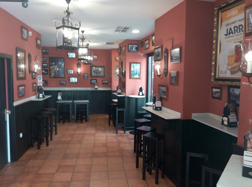 Cervecería Restaurante 100 Montaditos en Cádiz