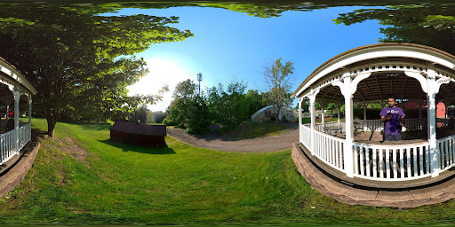 Farm «B & B Flower Farm», reviews and photos, 668 Jones Hill Rd, West Haven, CT 06516, USA