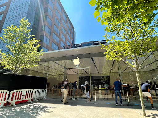 Computer Store «Apple Avalon», reviews and photos, 8130 Avalon Blvd, Alpharetta, GA 30009, USA