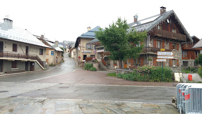 Epicerie Sambuis Dufreney à Albiez-Montrond