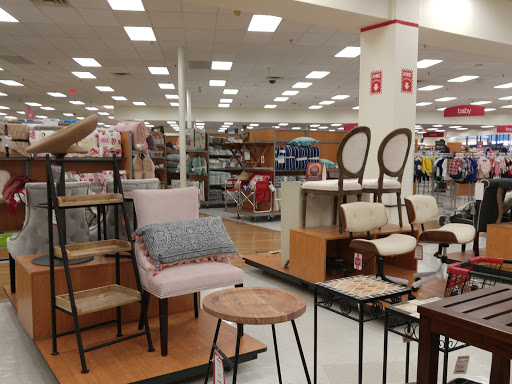 Department Store «T.J. Maxx», reviews and photos, 239 Memorial Ave, West Springfield, MA 01089, USA