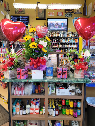 Liquor Store «Tuscan Sun Wine & Spirits», reviews and photos, 107 W Oak Knoll Dr, Hampshire, IL 60140, USA
