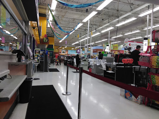 Supermarket «Tops Friendly Markets», reviews and photos, 425 Niagara St, Buffalo, NY 14201, USA