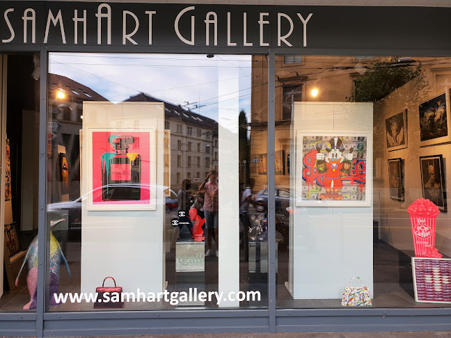 Kommentare und Rezensionen über Samhart Gallery