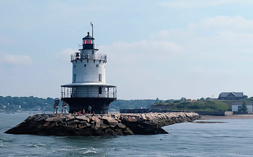 Tour Agency «Portland Discovery Land and Sea Tours», reviews and photos, 170 Commercial St, Portland, ME 04101, USA