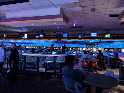 Bowling Alley «Streamwood Bowl», reviews and photos, 1232 E Irving Park Rd, Streamwood, IL 60107, USA