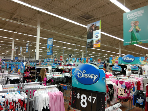 Department Store «Walmart Supercenter», reviews and photos, 3250 Vineland Rd, Kissimmee, FL 34746, USA