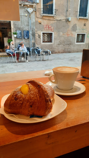 Majer - Santa Margherita Bakery Pastry Coffee Bar