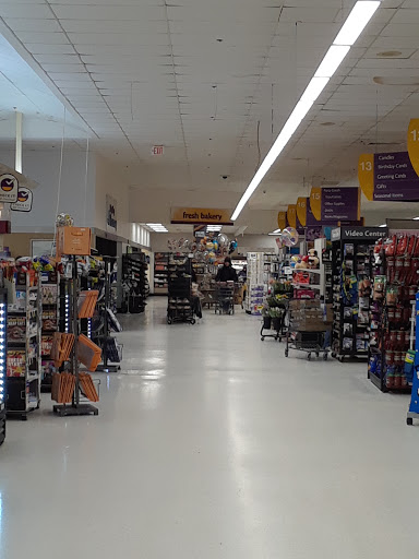 Grocery Store «Stop & Shop», reviews and photos, 111 Vredenburgh Ave, Yonkers, NY 10704, USA