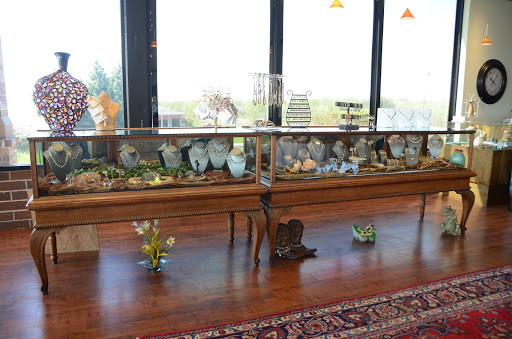 Jeweler «K Hollis Jewelers», reviews and photos, 147 S Randall Rd, Batavia, IL 60510, USA