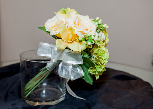 Flower Delivery «Aebersold Florist», reviews and photos, 1217 Silver St, New Albany, IN 47150, USA