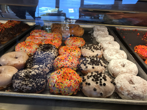 Donut Shop «Stevenson Donuts & Bakery», reviews and photos, 25814 Hemingway Ave, Stevenson Ranch, CA 91381, USA