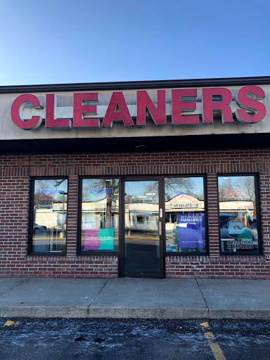 Dry Cleaner «Sycamore Cleaners», reviews and photos, 310 E State St # 6, Sycamore, IL 60178, USA