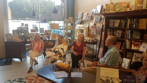 Book Store «Appletree Books», reviews and photos, 12419 Cedar Rd, Cleveland, OH 44106, USA